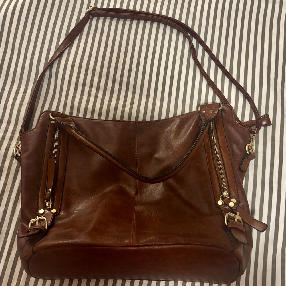 Brown Leather Shoulder Bag - Classic Women's Tote